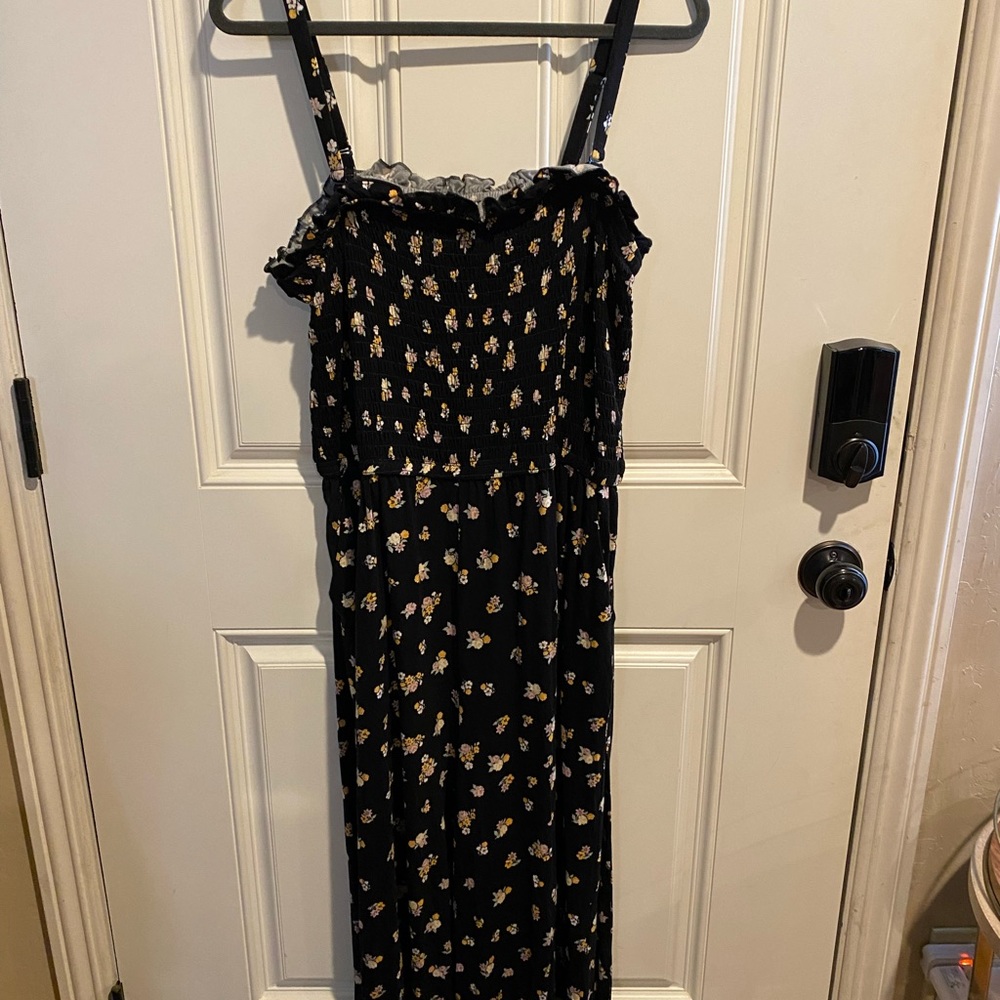 NWT SUPER SOFT BLACK FLORAL SMOCKED CULOTTE JUMPSUIT 2/2x